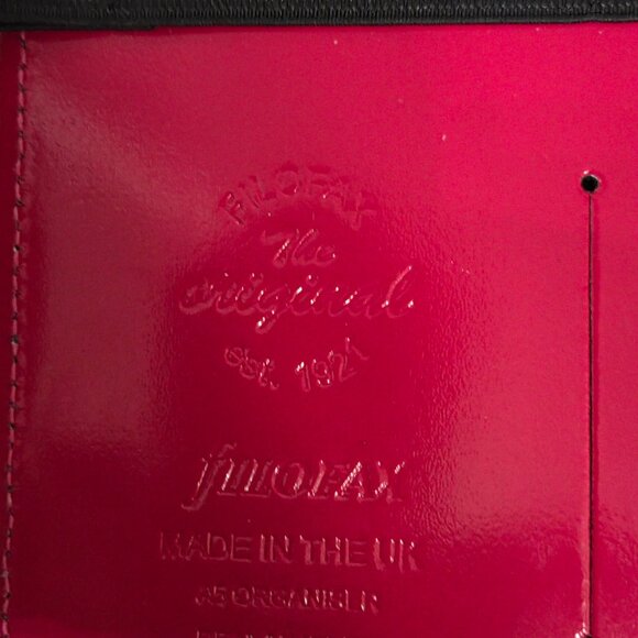 Filofax The Original A5 Patent Organizer - Fuchsia - Picture 7 of 16